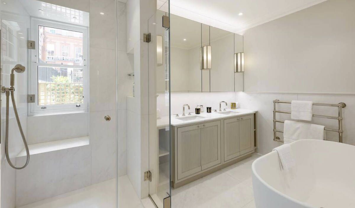 Knightsbridge Mews House img-08