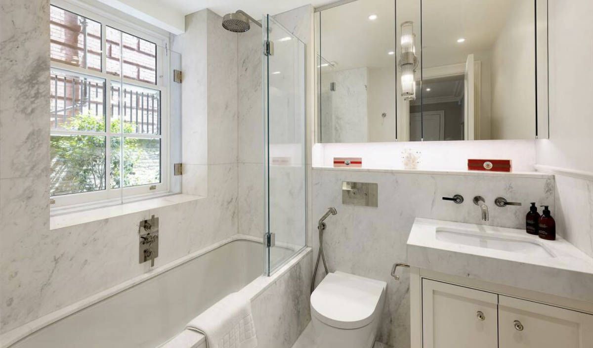 Knightsbridge Mews House img-10