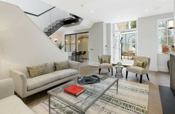 Knightsbridge Mews House img-01