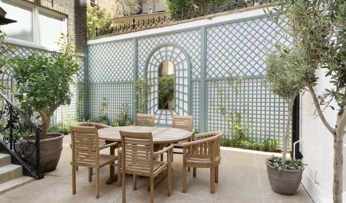 Knightsbridge Mews House img-04