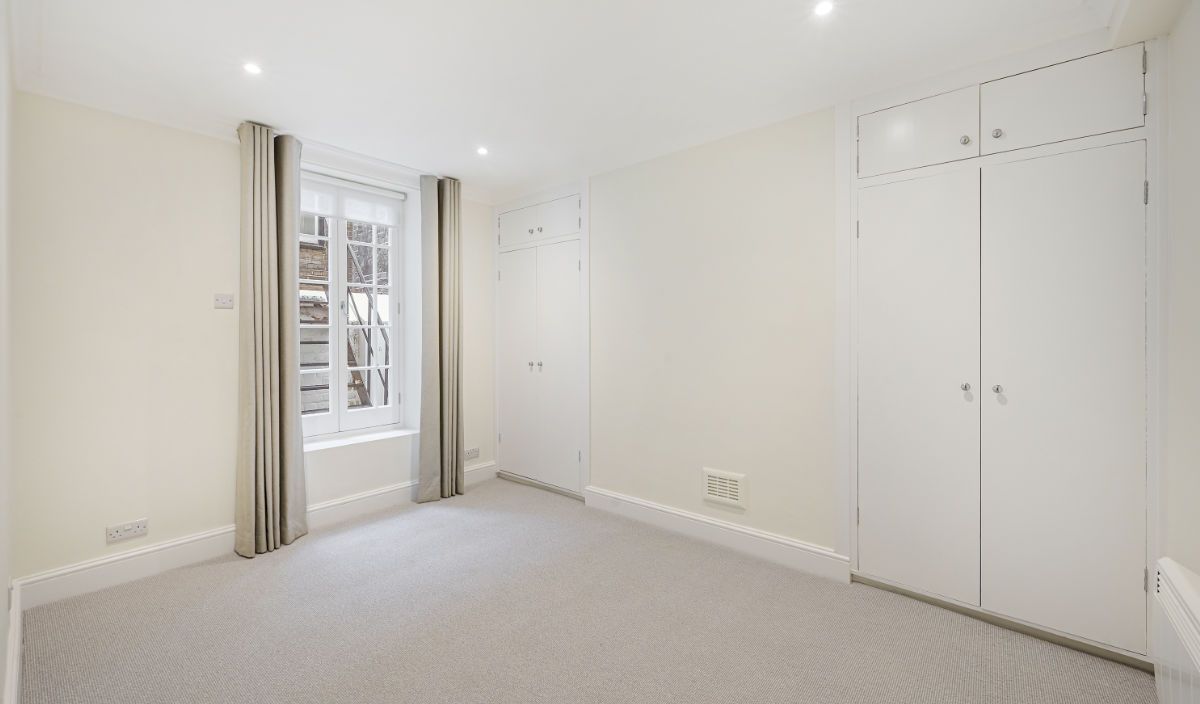 Knightsbridge Apartment img04